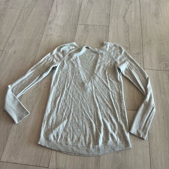 Lululemon Unity Drop Back Sweater Heathered Gray-Size m - Picture 1 of 6